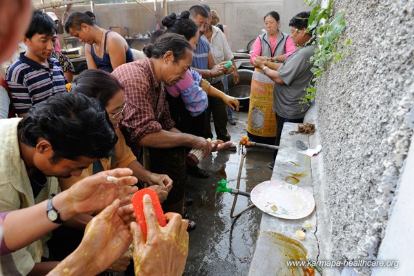 KHCP Dr.Oliver teaches handwash for better hygiene