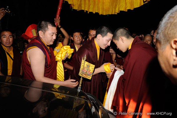 Welcome of Gyalwa Karmapa Thaye Dorje by Jamgon Kongtrul Rinpoche