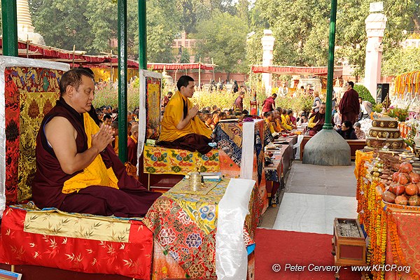 Gyalwa Karmapa Trinley Thaye Dorje and Künzig Shamar Rinpoche