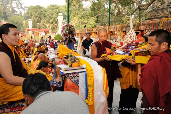 KHCP Monlam Mahakala offering to Karmapa