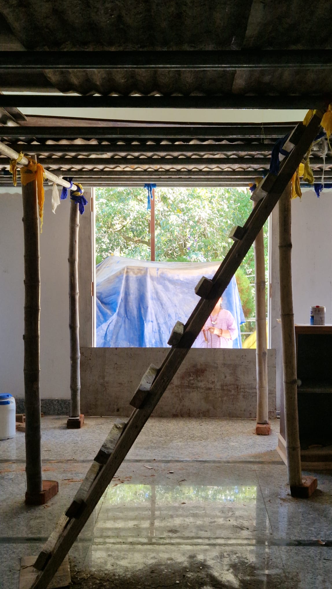 supported rooms after earthquake