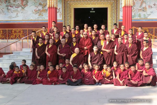 Jamgon Kongtrul Rinpoche and Beru Kyentse Rinpoche with their monks in 2012